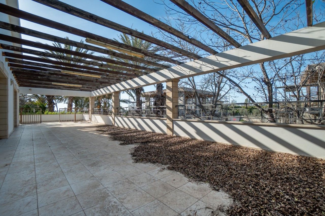 Вилла в Пафосе, Кипр, 520 м² - фото 11