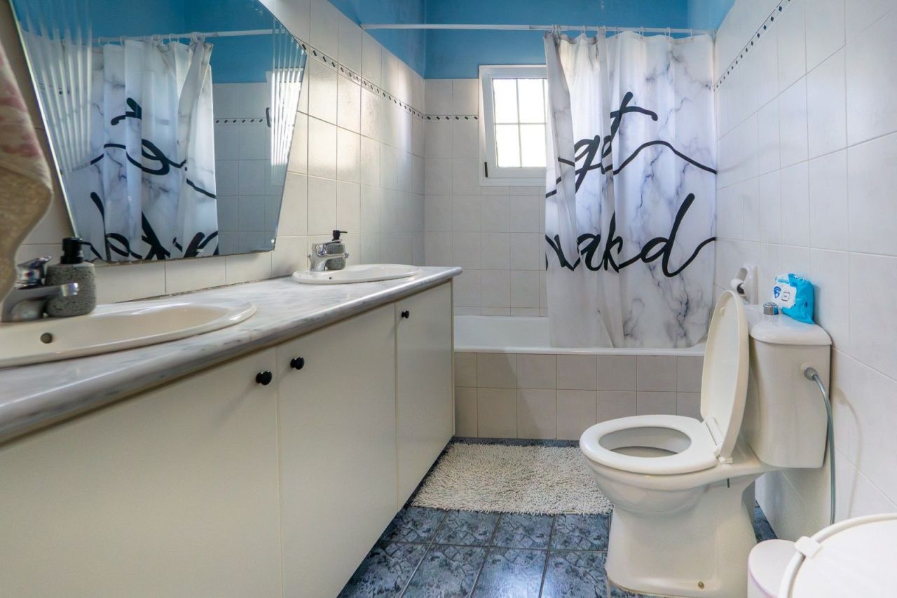 Вилла в Пафосе, Кипр, 230 м² - фото 14