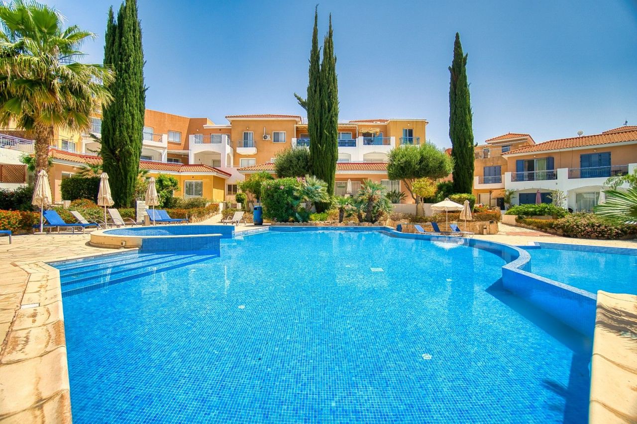 Апартаменты в Пафосе, Кипр, 132 м² - фото 15