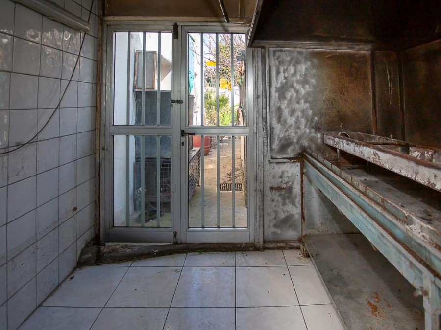 Коммерческая недвижимость в Лимасоле, Кипр - фото 17