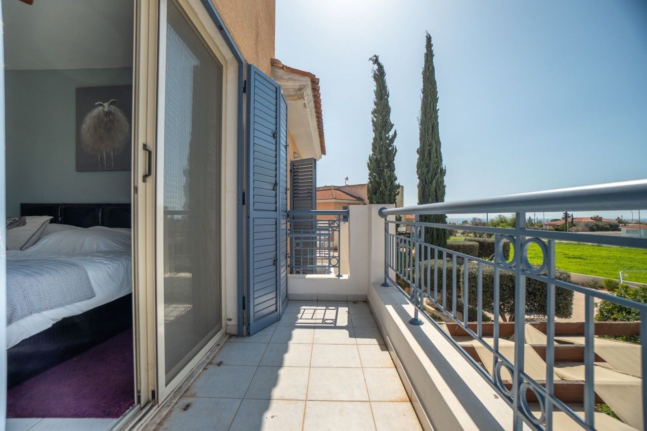 Таунхаус в Пафосе, Кипр, 98 м² - фото 18