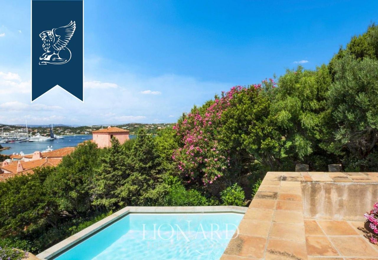 Вилла в Порто Черво, Италия, 300 м² - фото 2