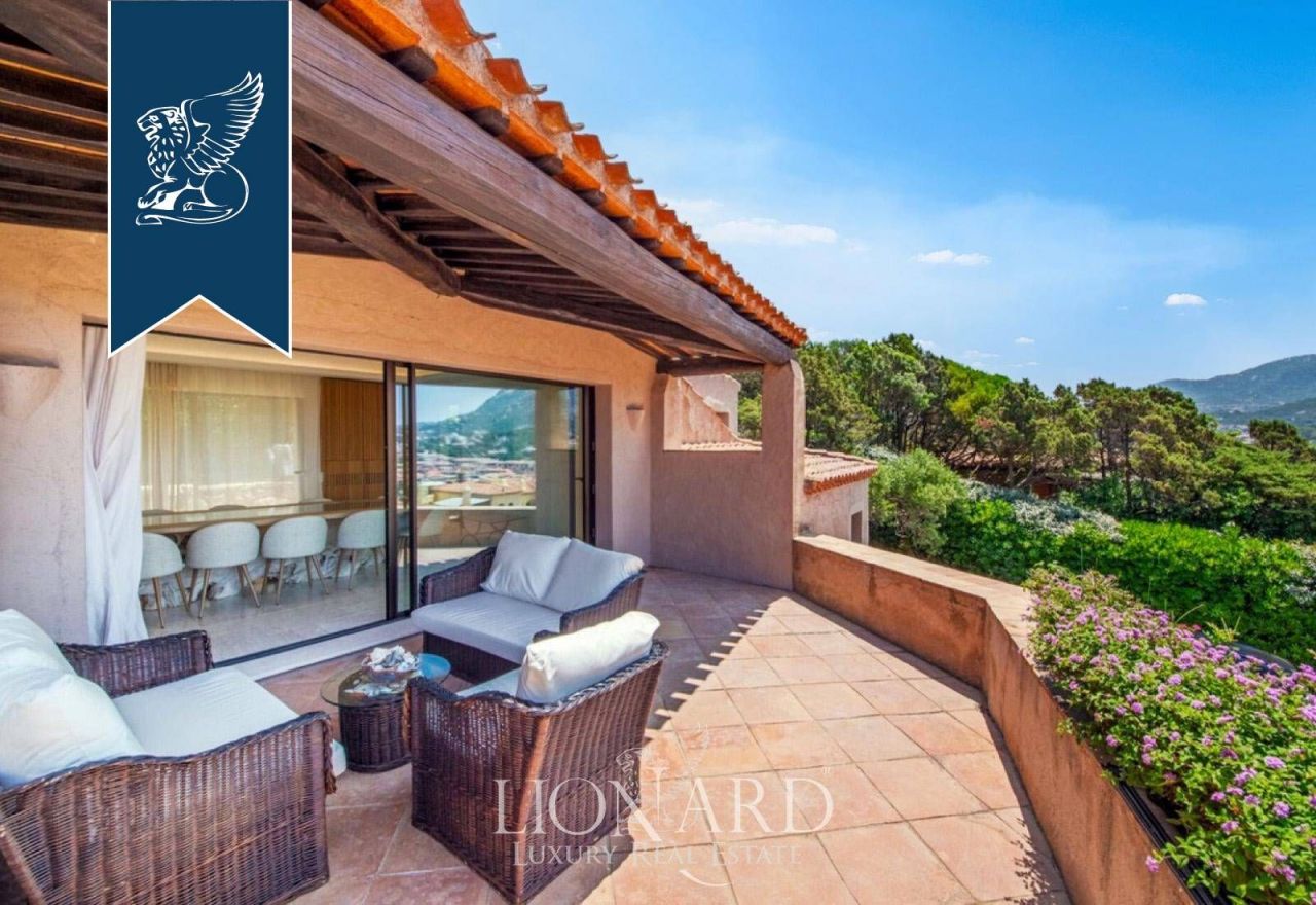 Вилла в Порто Черво, Италия, 300 м² - фото 7