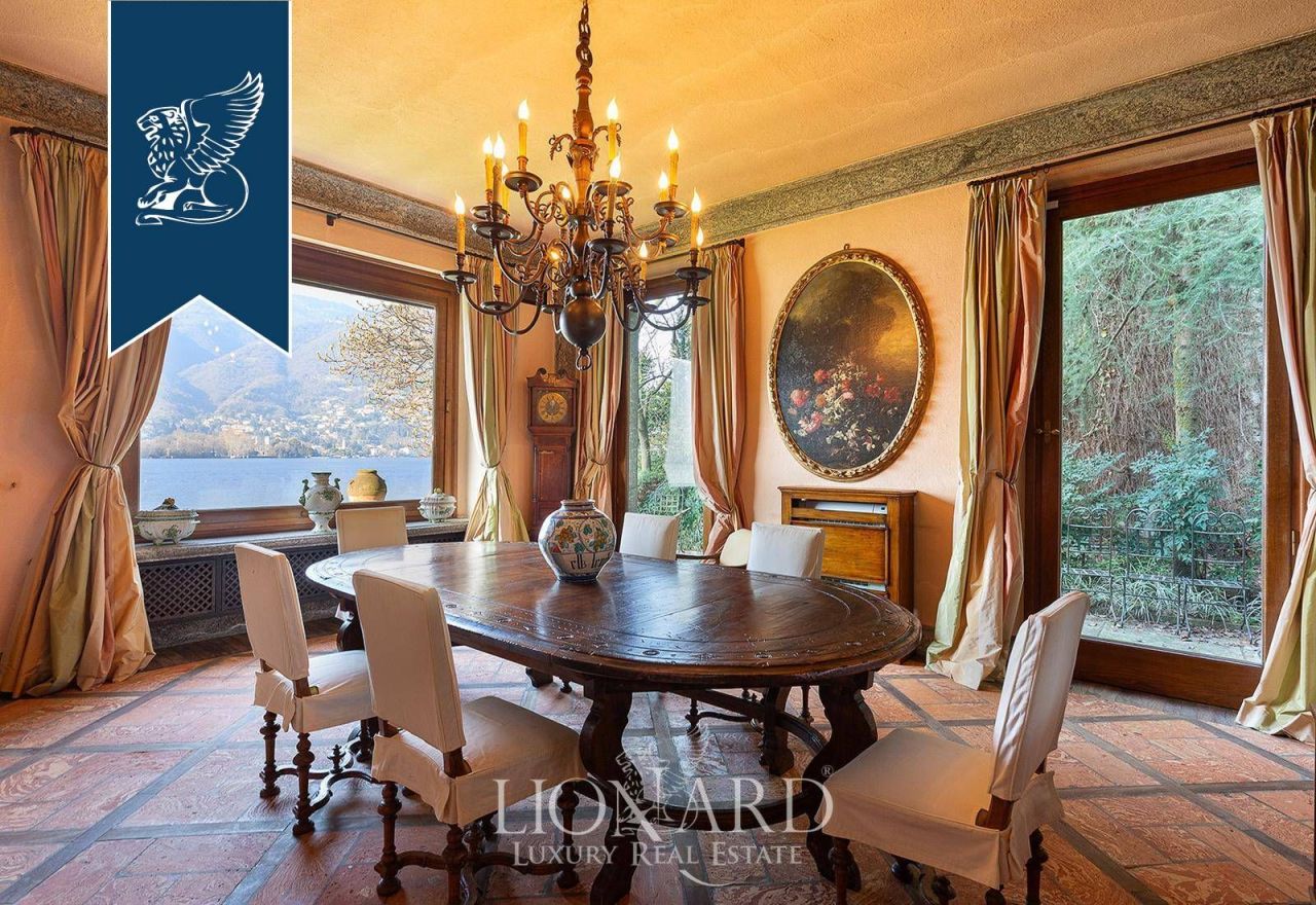 Вилла в Комо, Италия, 980 м² - фото 11