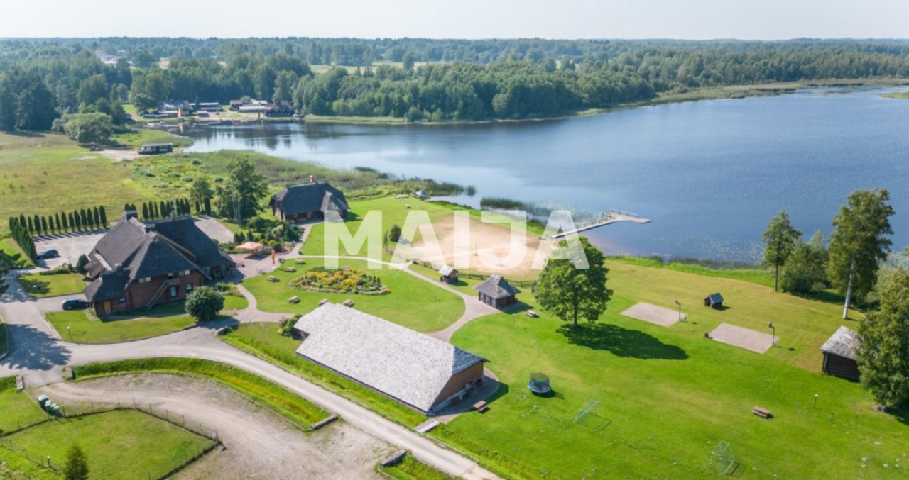 Дом Stameriena, Латвия, 1 713 м² - фото 1