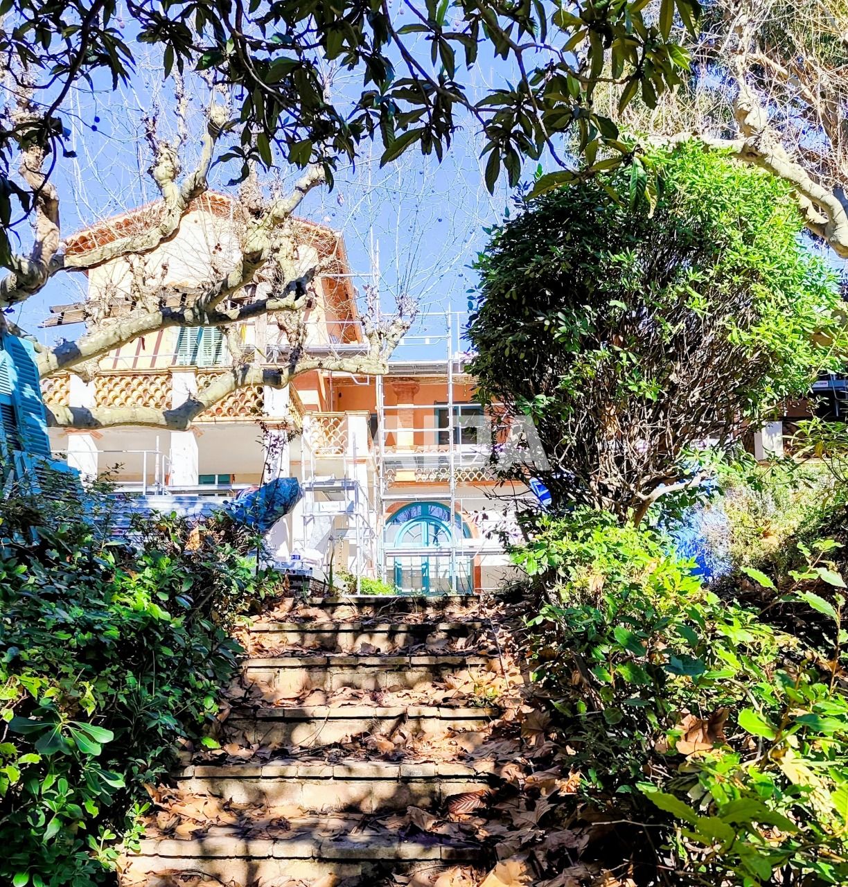 Вилла в Каннах, Франция, 375 м² - фото 4