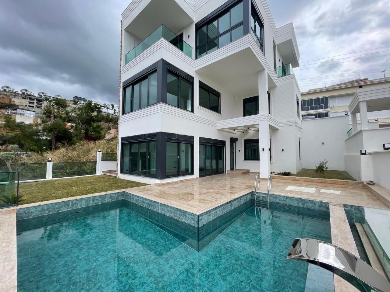 Вилла в Алании, Турция, 250 м² - фото 1