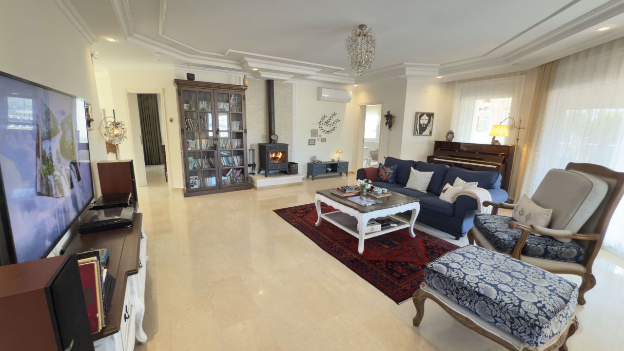Вилла в Алании, Турция, 245 м² - фото 2