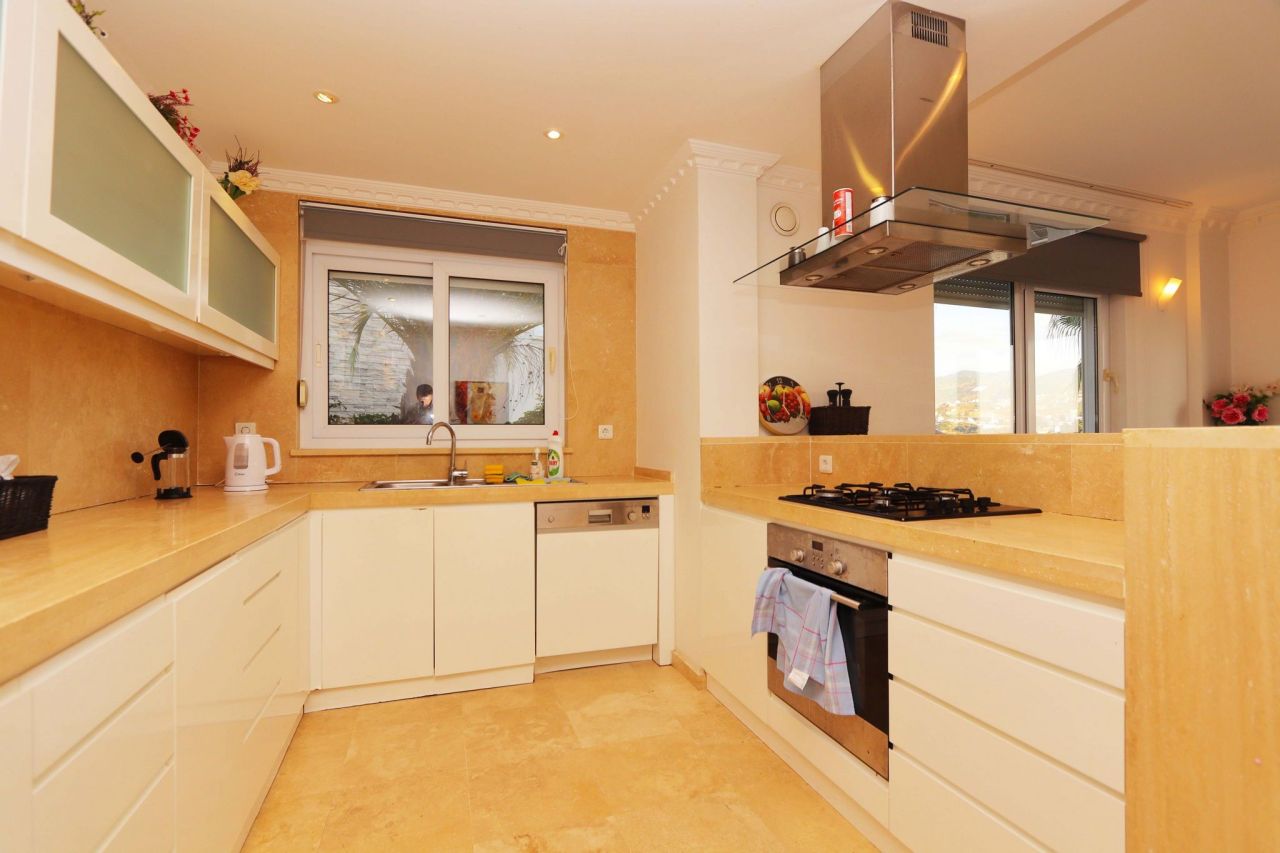 Вилла в Алании, Турция, 305 м² - фото 5