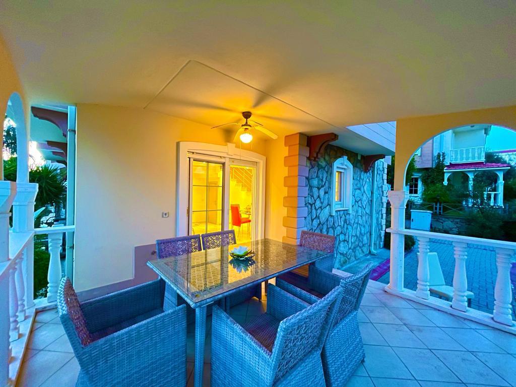 Вилла в Алании, Турция, 250 м² - фото 9