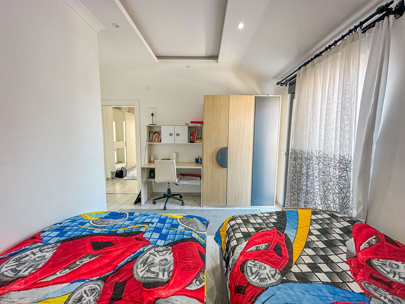 Апартаменты в Алании, Турция, 200 м² - фото 11