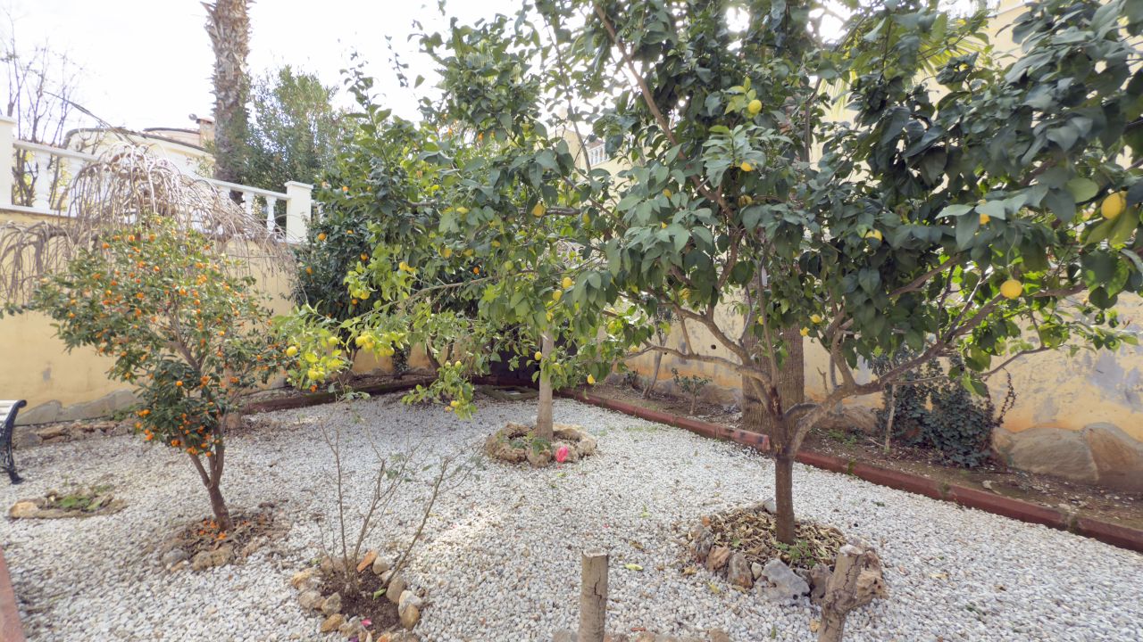 Вилла в Алании, Турция, 245 м² - фото 16