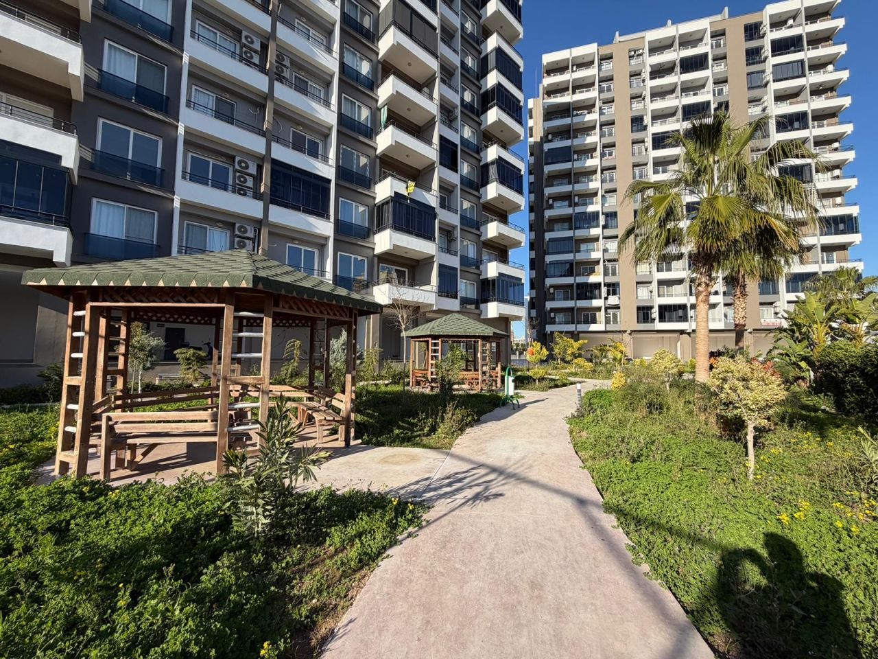 Квартира в Мерсине, Турция, 45 м² - фото 1