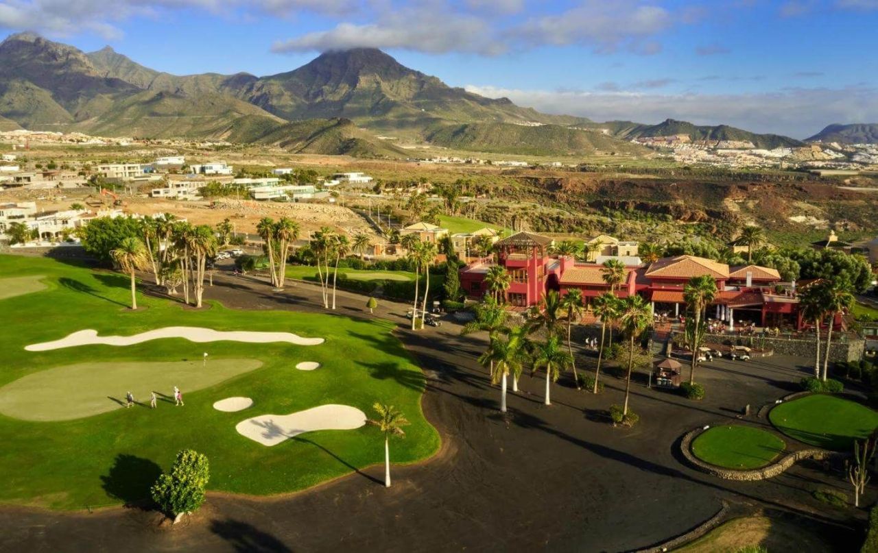 Вилла в Санта-Крус-де-Тенерифе, Испания, 240 м² - фото 2