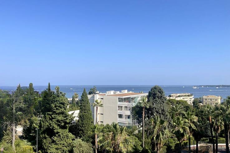 Квартира в Каннах, Франция, 134 м² - фото 1