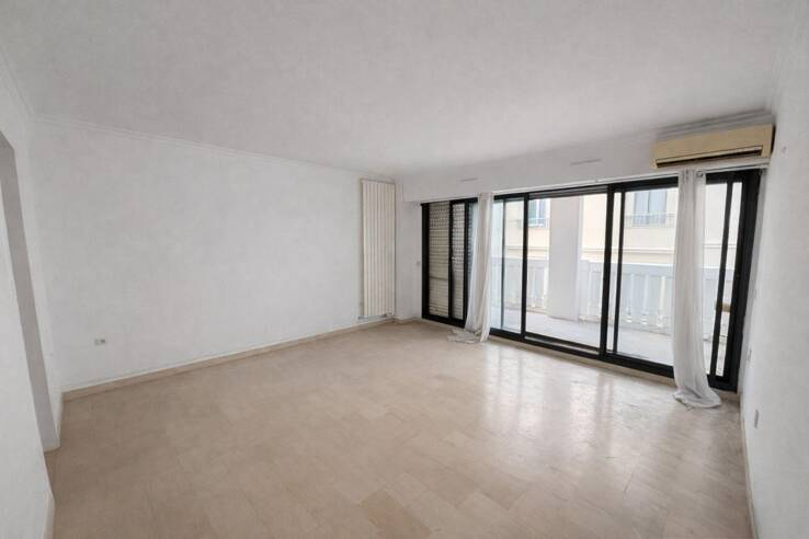 Квартира в Каннах, Франция, 43 м² - фото 1