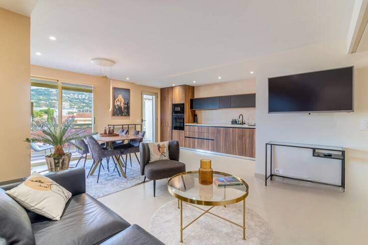 Квартира в Каннах, Франция, 82 м² - фото 1