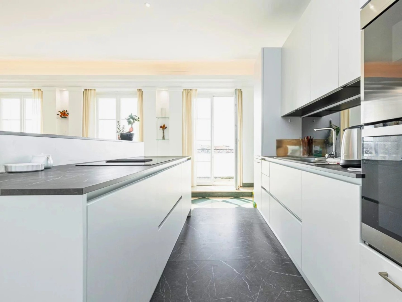 Квартира в Каннах, Франция, 111 м² - фото 1