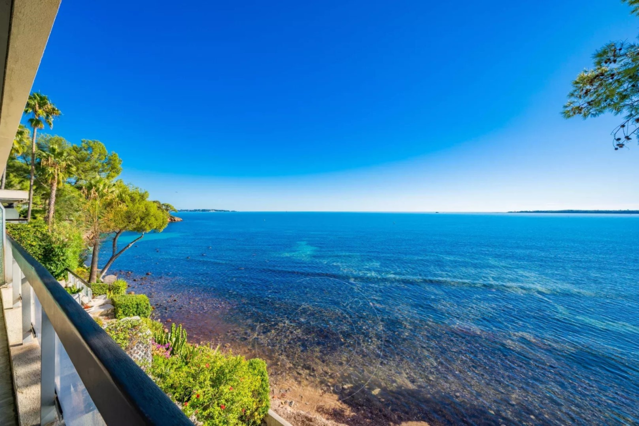 Квартира в Каннах, Франция, 93 м² - фото 1