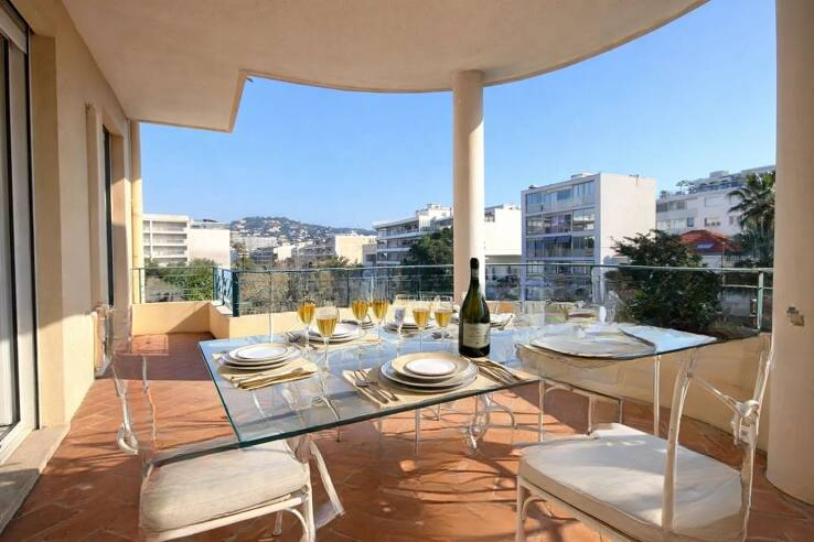 Квартира в Каннах, Франция, 95 м² - фото 1