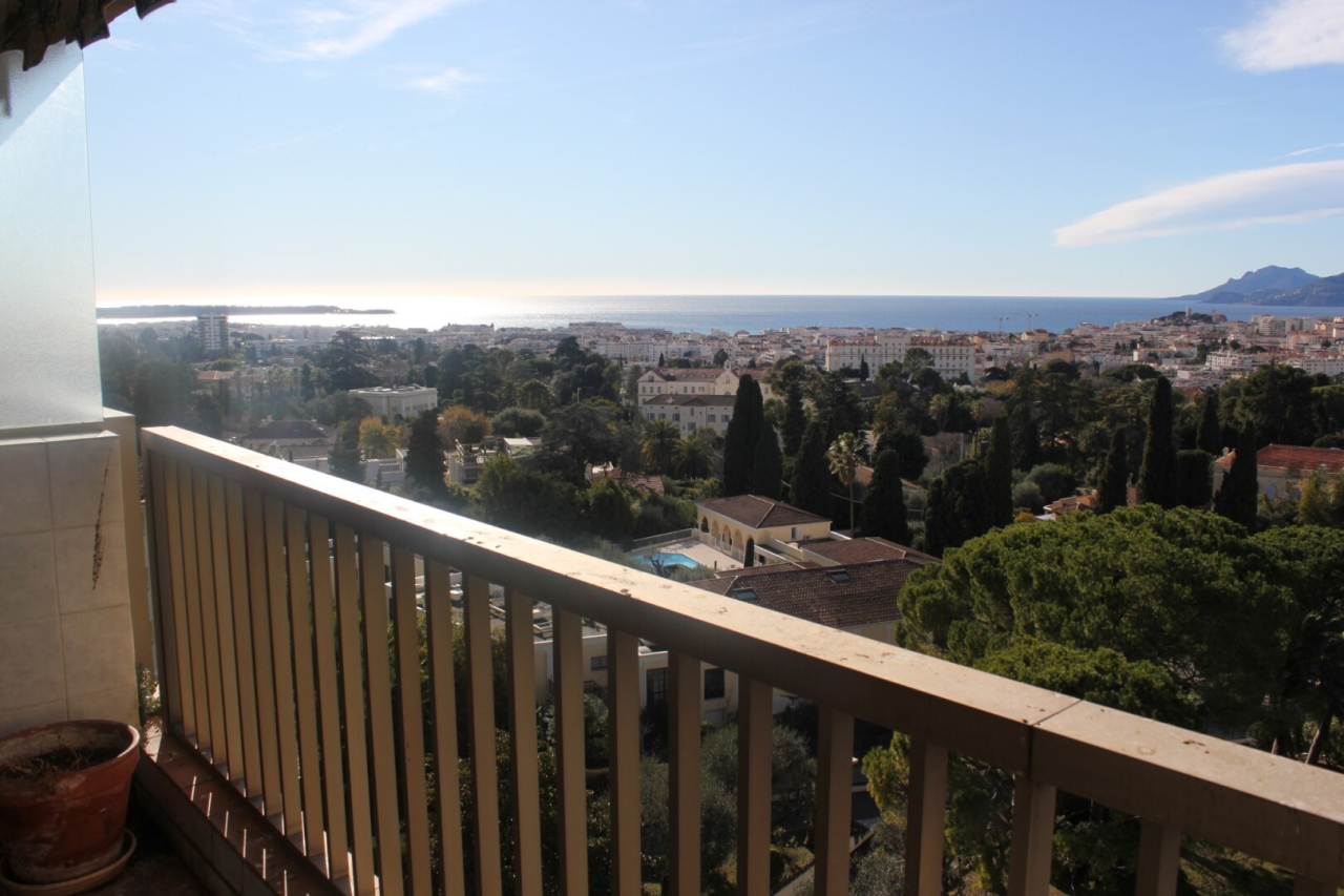 Квартира в Каннах, Франция, 107 м² - фото 1