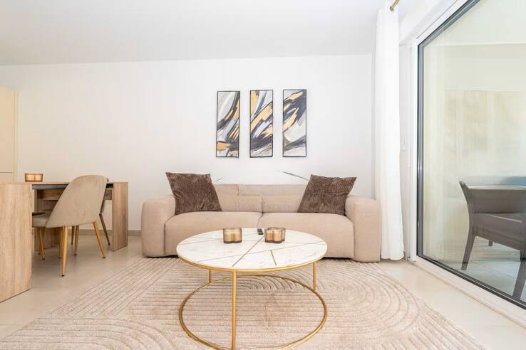 Квартира в Каннах, Франция, 47 м² - фото 1