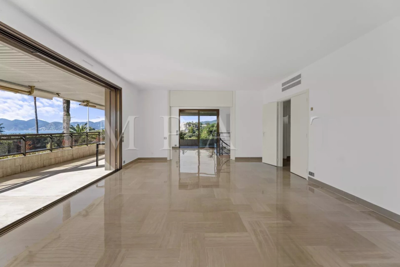 Квартира в Каннах, Франция, 270 м² - фото 3