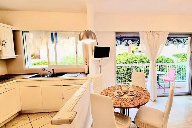 Квартира в Каннах, Франция, 37 м² - фото 2