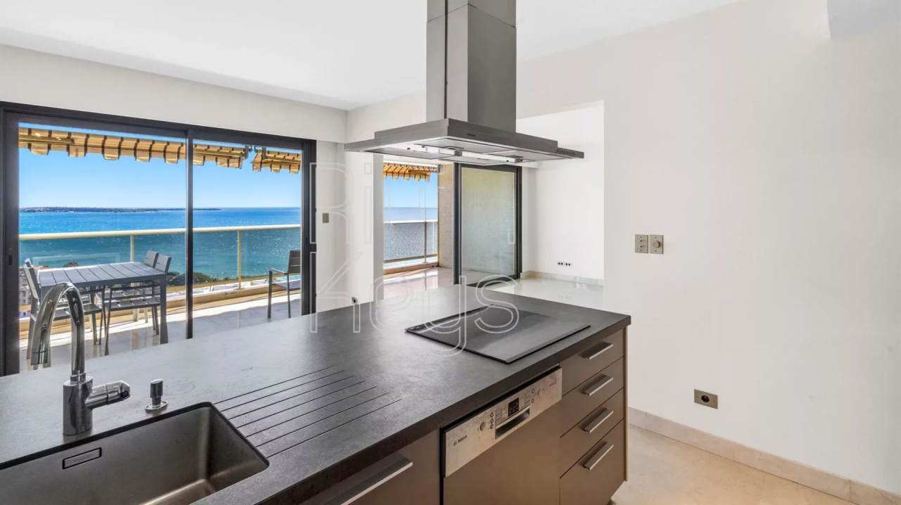 Квартира в Каннах, Франция, 86 м² - фото 3