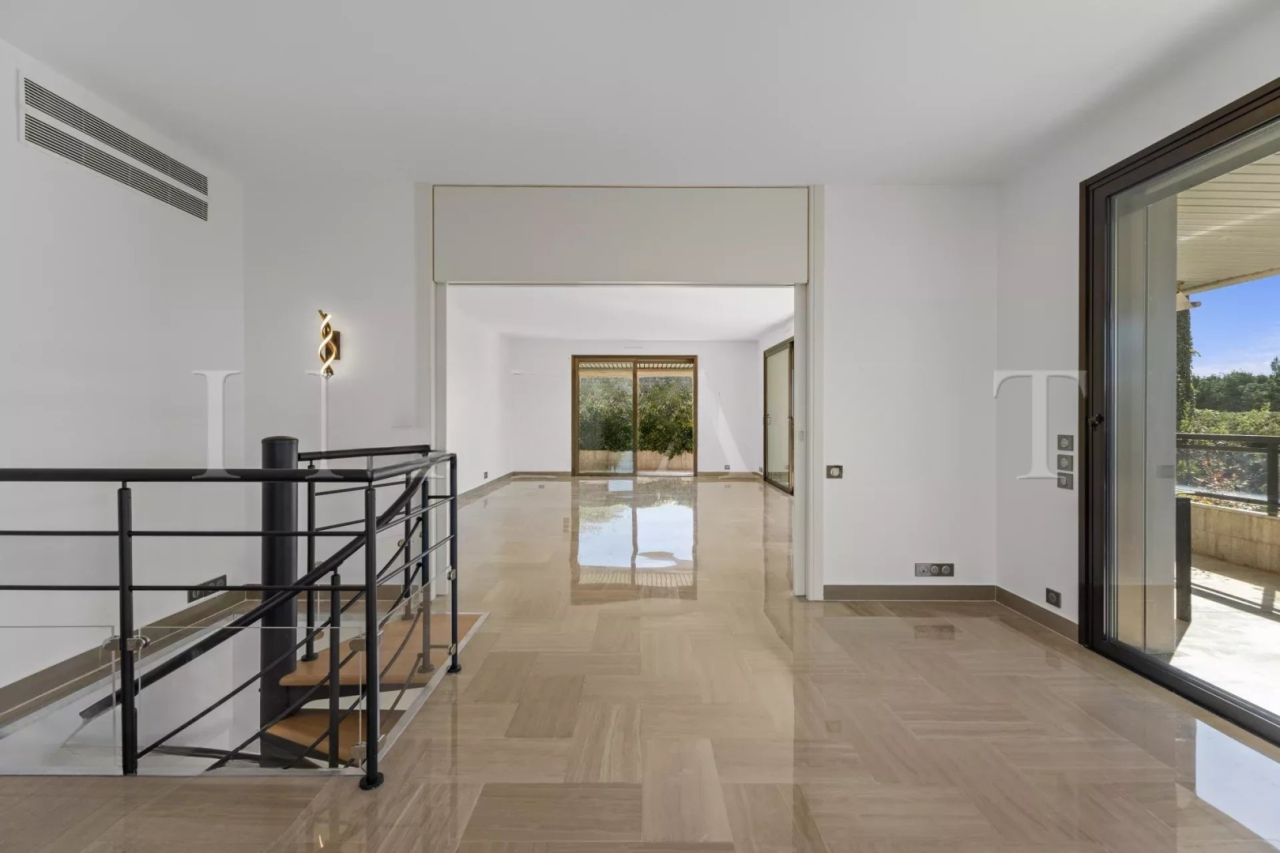 Квартира в Каннах, Франция, 270 м² - фото 4