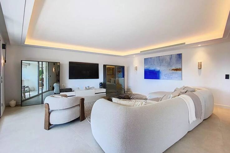 Квартира в Каннах, Франция, 136 м² - фото 2