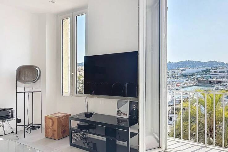 Квартира в Каннах, Франция, 55 м² - фото 2