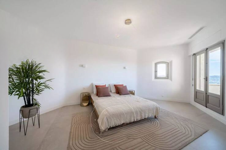 Квартира в Каннах, Франция, 307 м² - фото 2