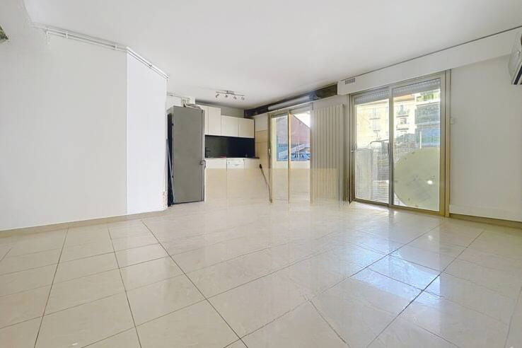 Квартира в Каннах, Франция, 59 м² - фото 2