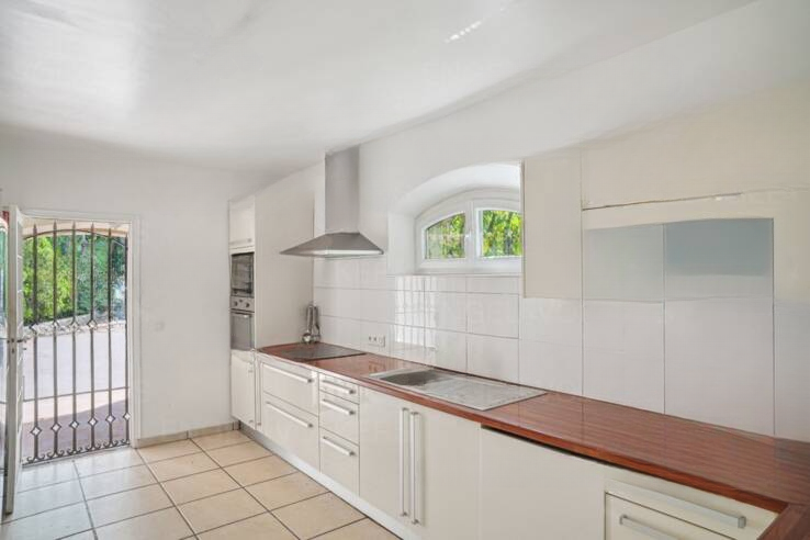 Квартира в Каннах, Франция, 131 м² - фото 2