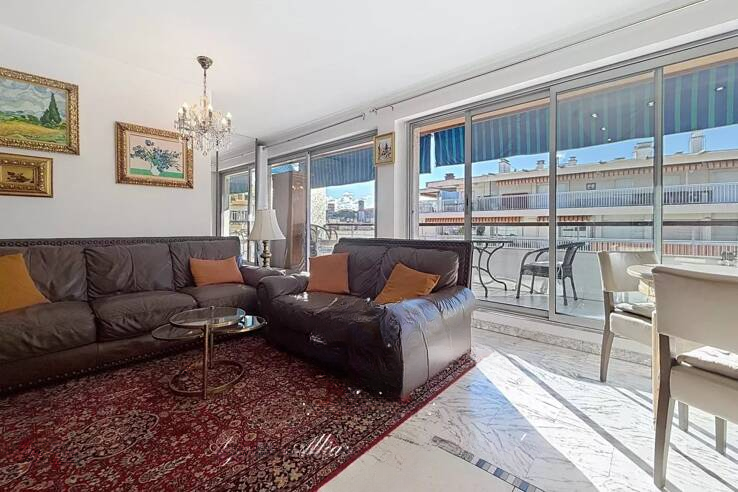 Квартира в Каннах, Франция, 37 м² - фото 2