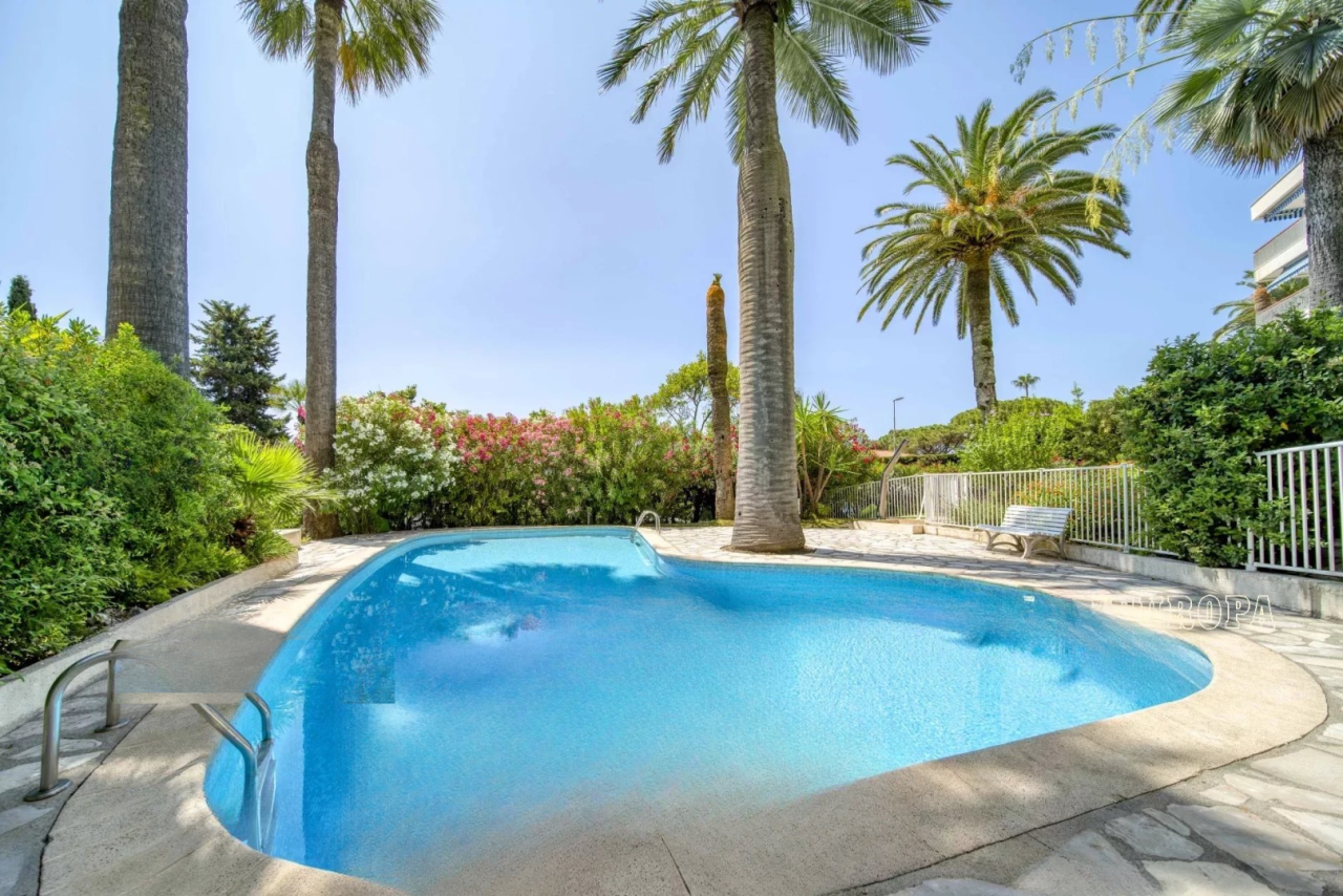 Квартира в Каннах, Франция, 122 м² - фото 8