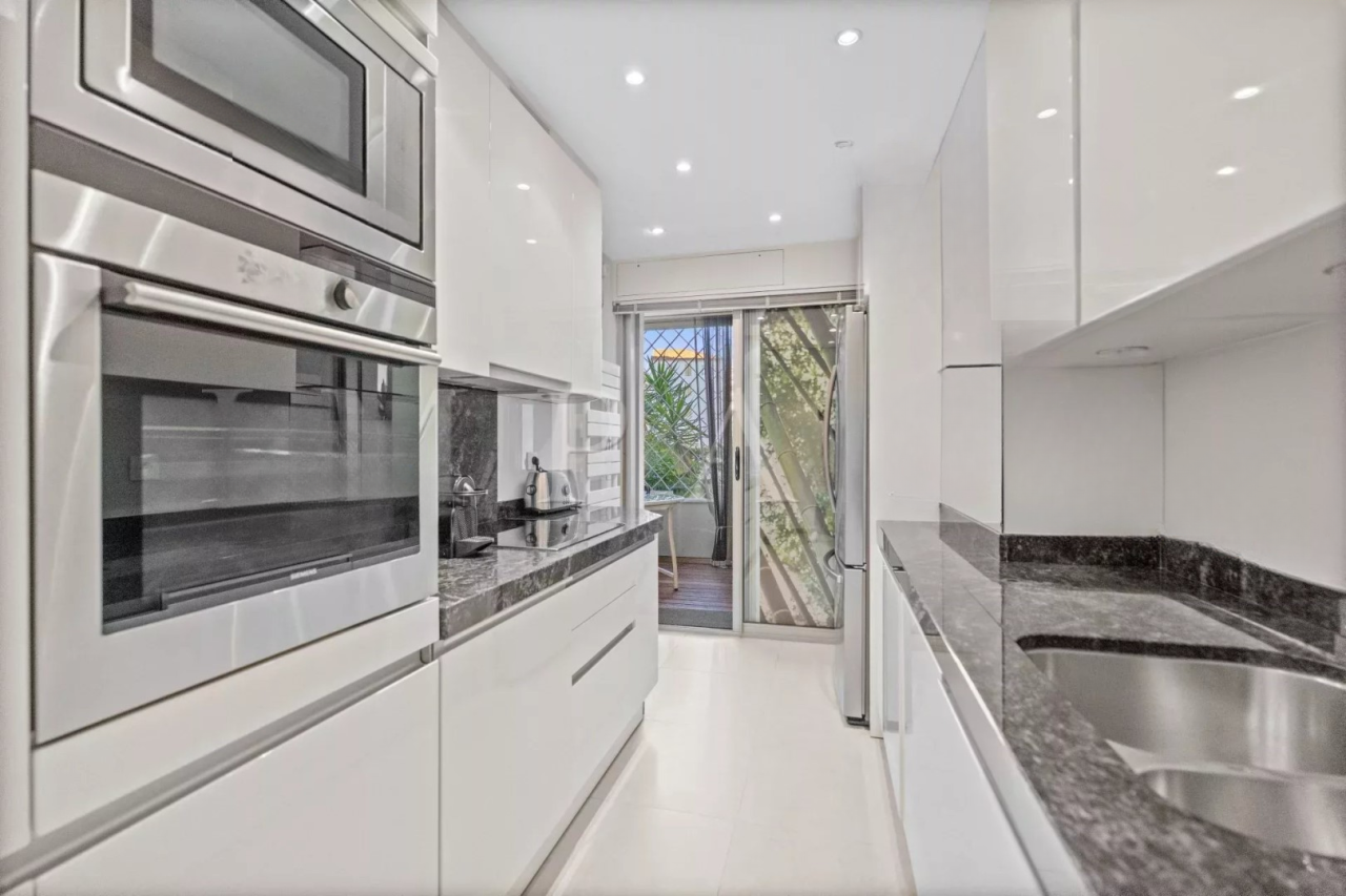 Квартира в Каннах, Франция, 100 м² - фото 9