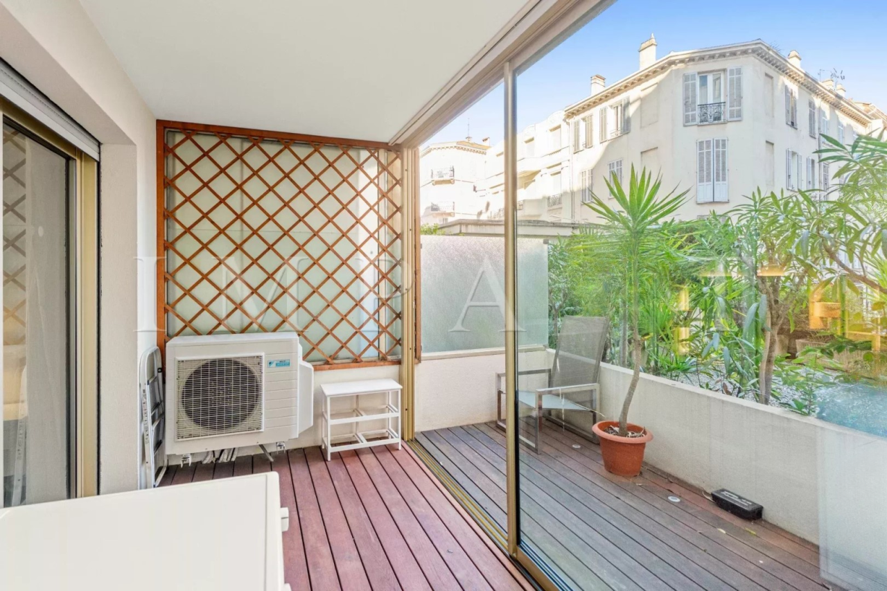 Квартира в Каннах, Франция, 100 м² - фото 13