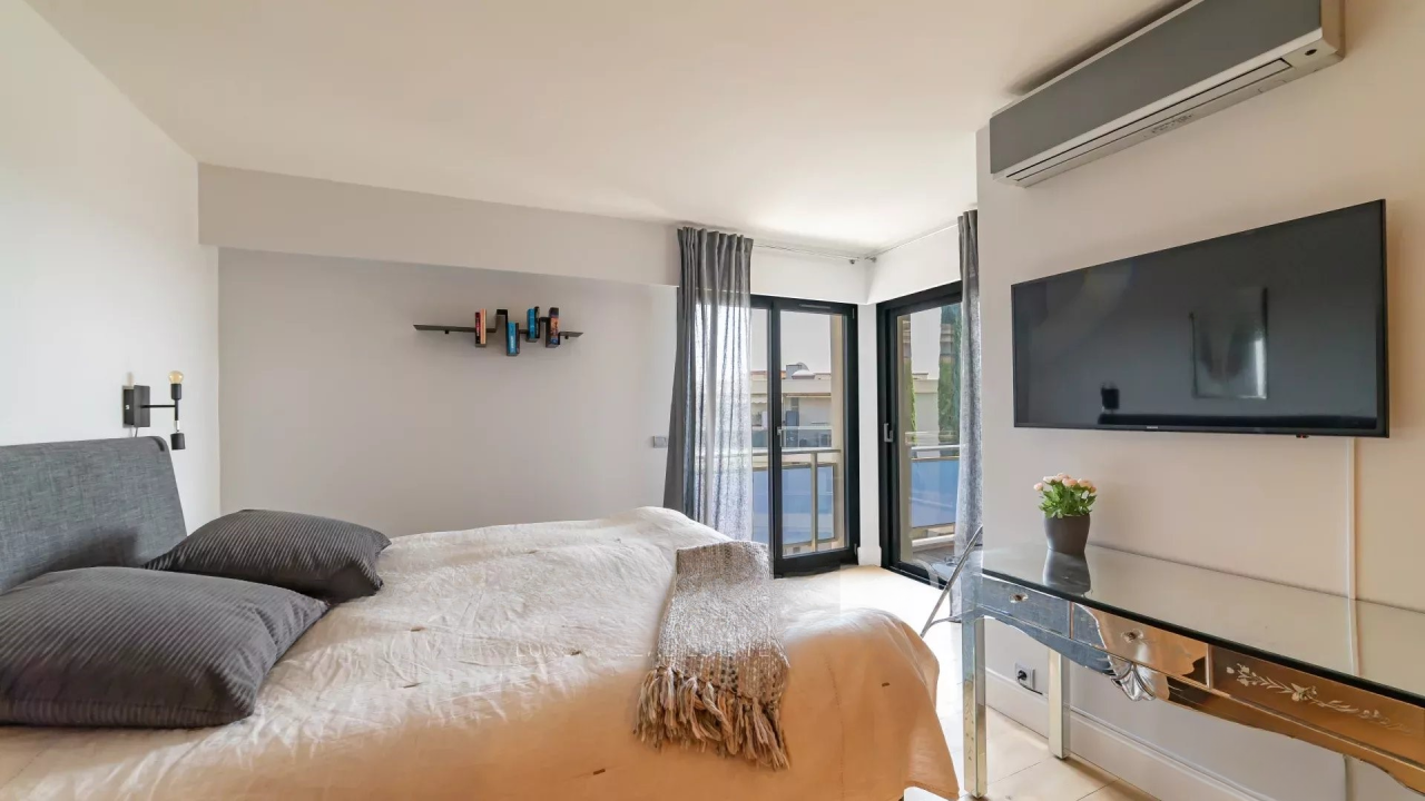 Квартира в Каннах, Франция, 137 м² - фото 13