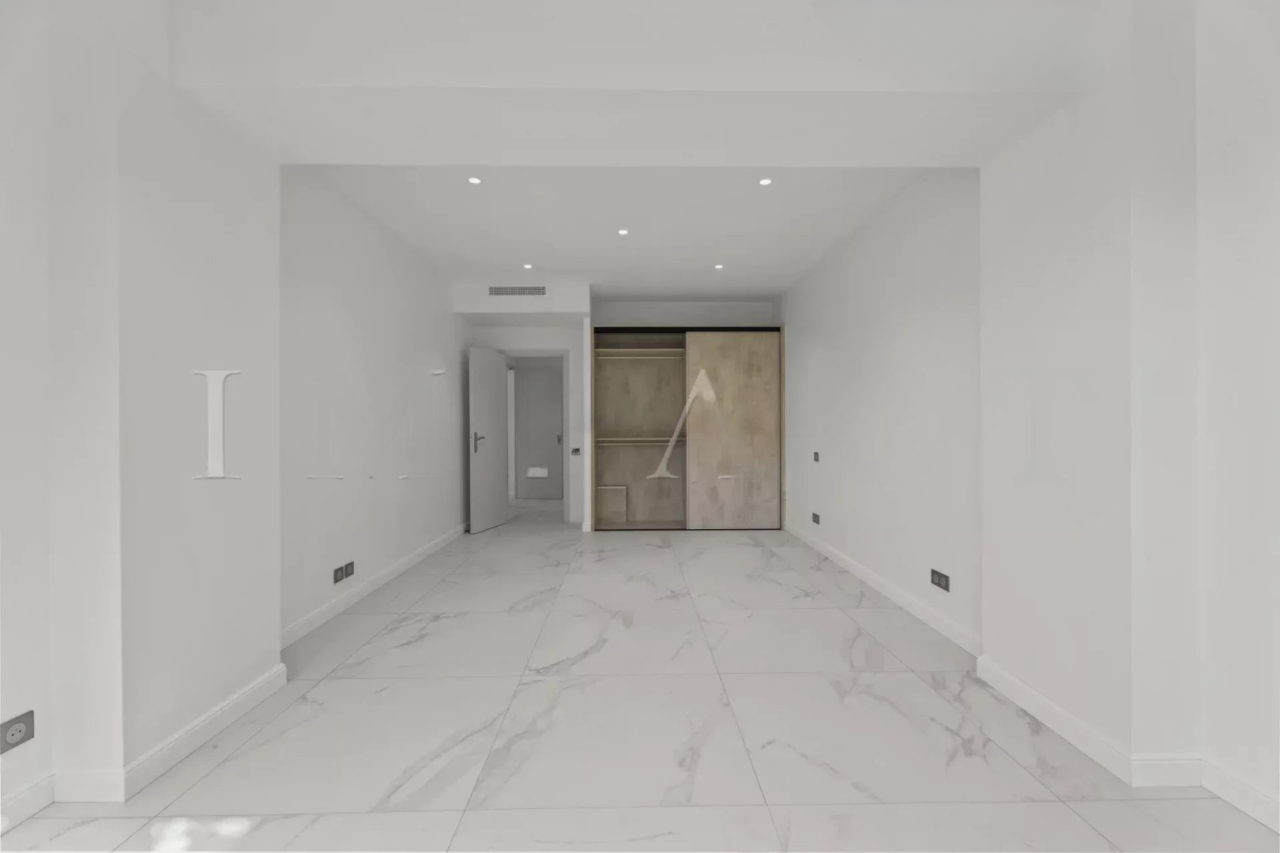 Квартира в Каннах, Франция, 270 м² - фото 15