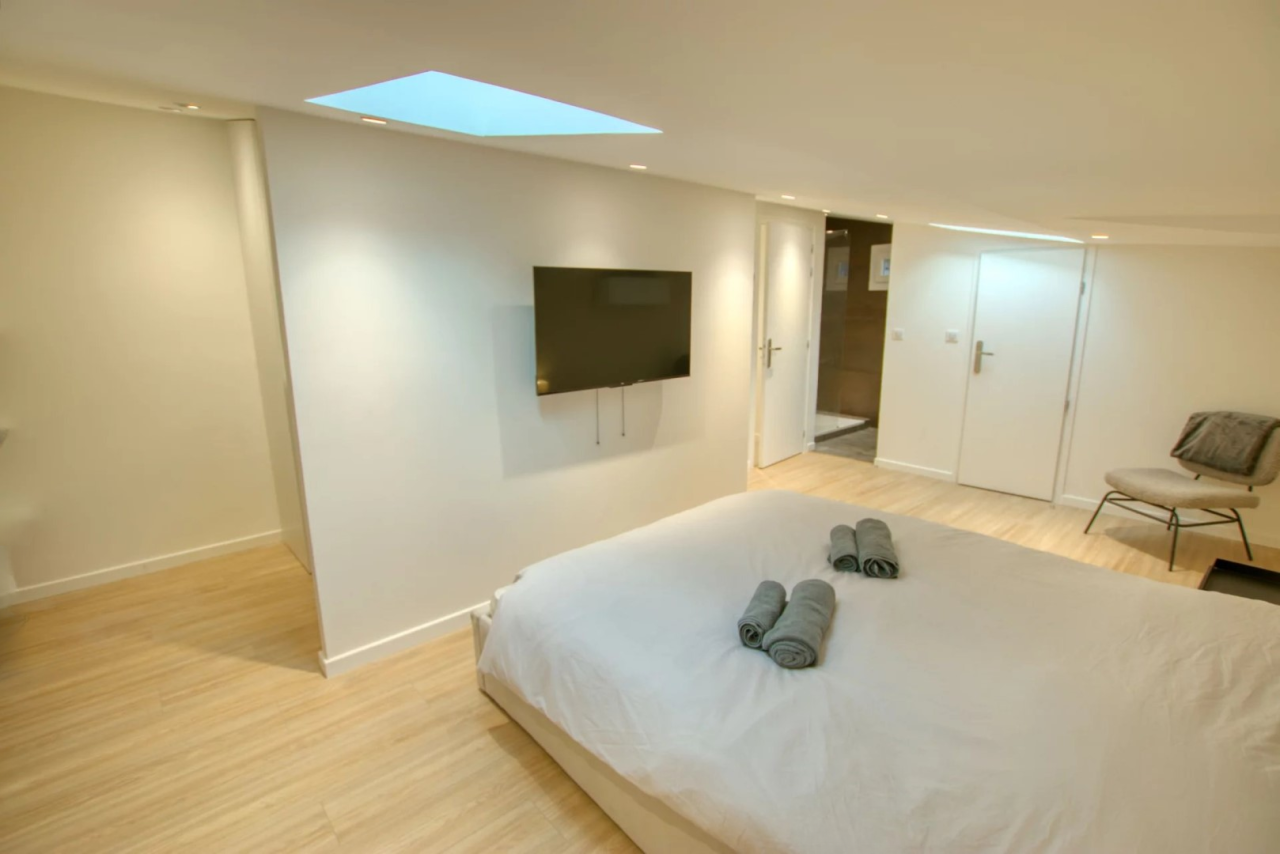 Квартира в Каннах, Франция, 90 м² - фото 18