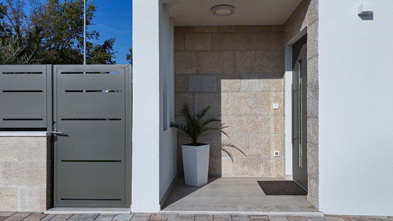 Вилла в Малинска-Дубашнице, Хорватия, 109 м² - фото 1