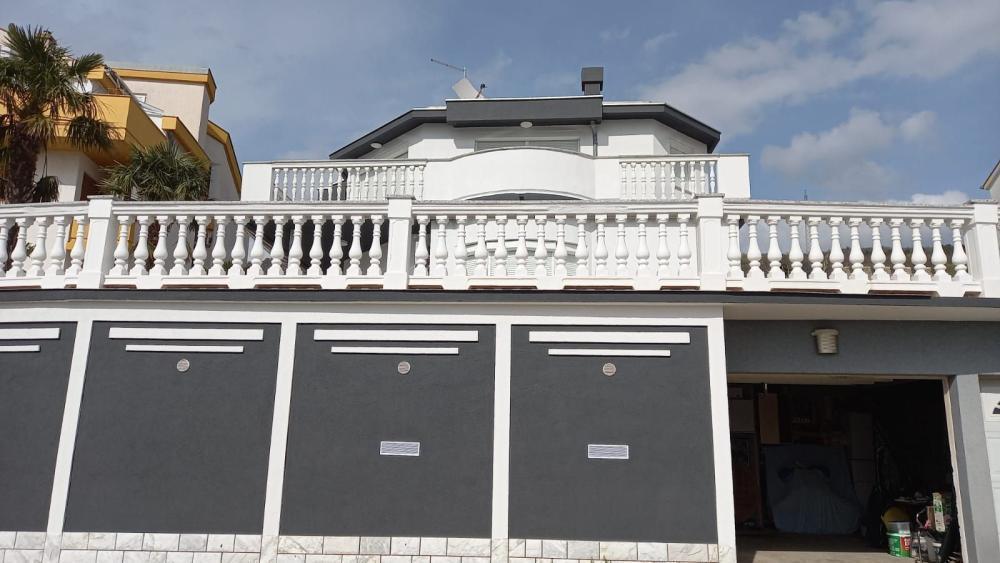 Вилла в Цриквенице, Хорватия, 197 м² - фото 1