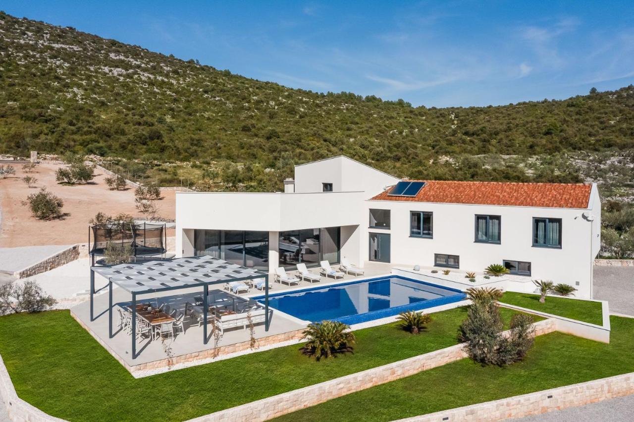 Вилла Bilin Dolac, Хорватия, 310 м² - фото 1