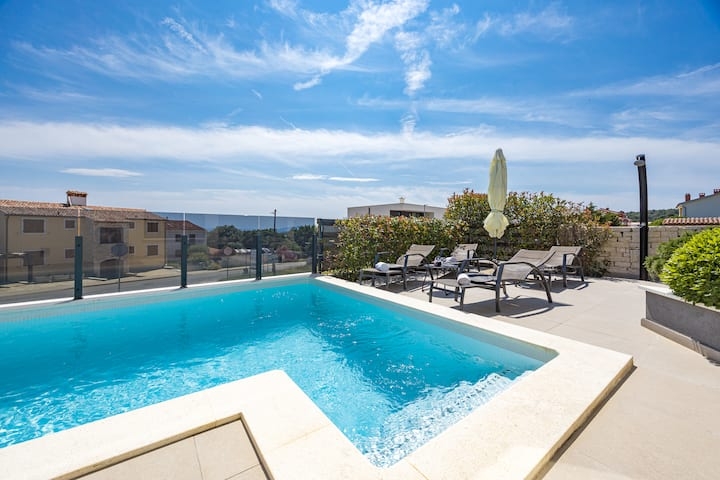 Вилла в Лижняне, Хорватия, 135 м² - фото 2