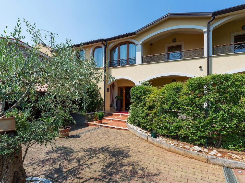 Отель, гостиница в Новиграде, Хорватия, 900 м² - фото 3