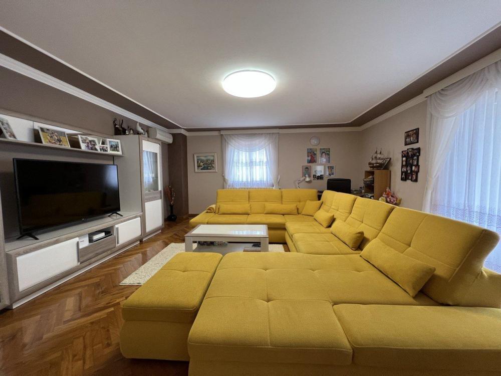 Отель, гостиница в Умаге, Хорватия, 550 м² - фото 3