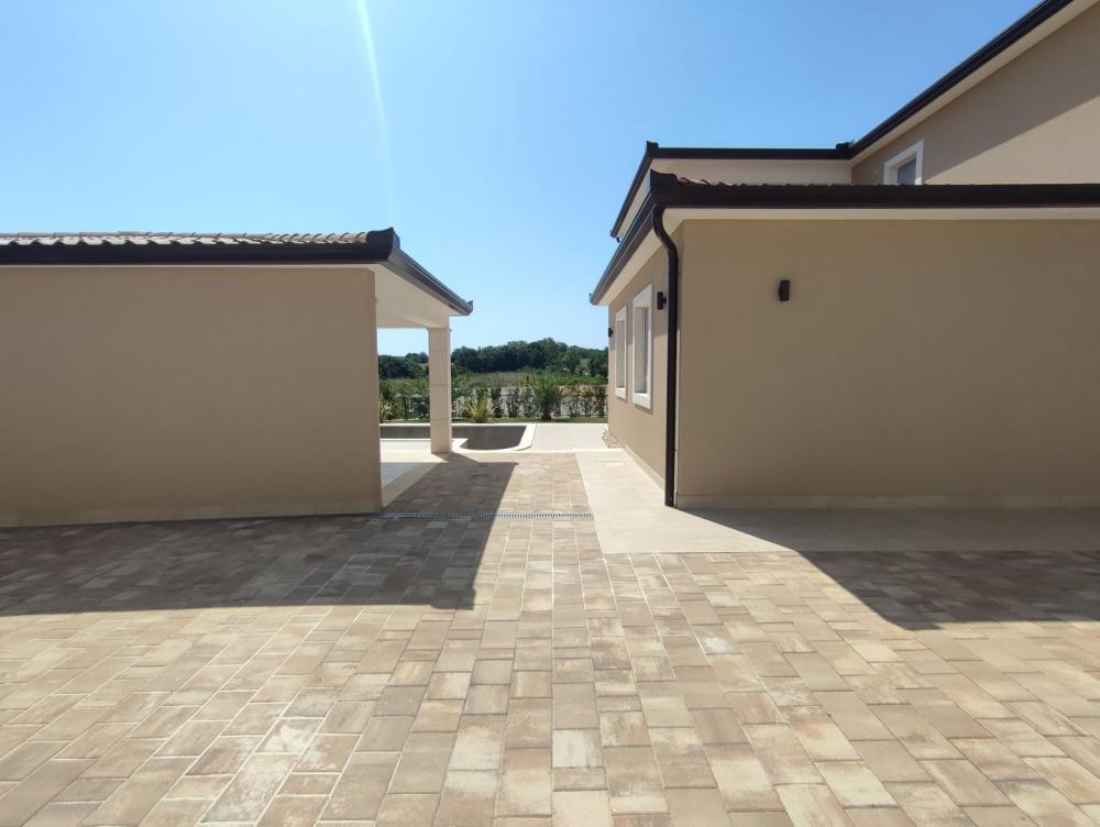 Вилла в Умаге, Хорватия, 250 м² - фото 3