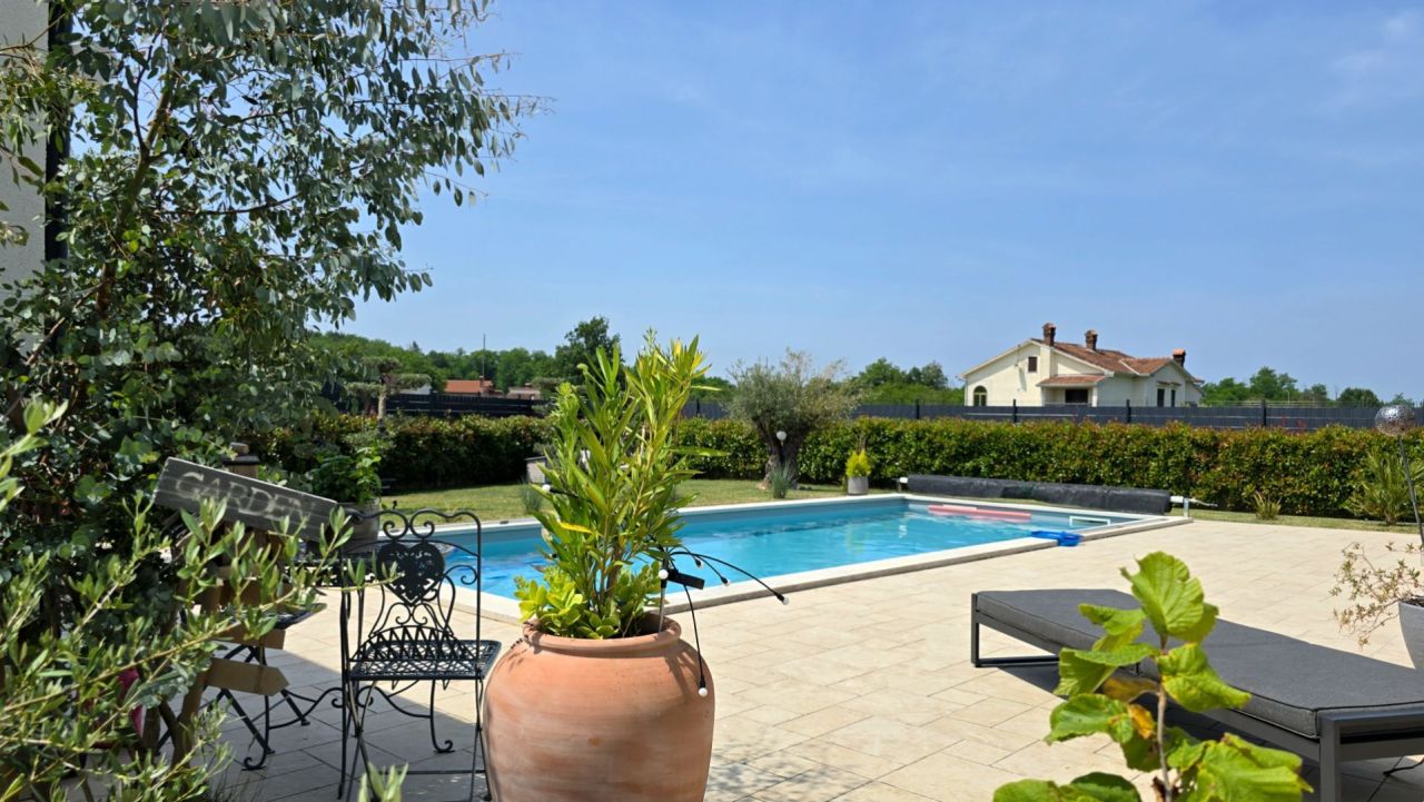 Вилла в Мотовуне, Хорватия, 280 м² - фото 4